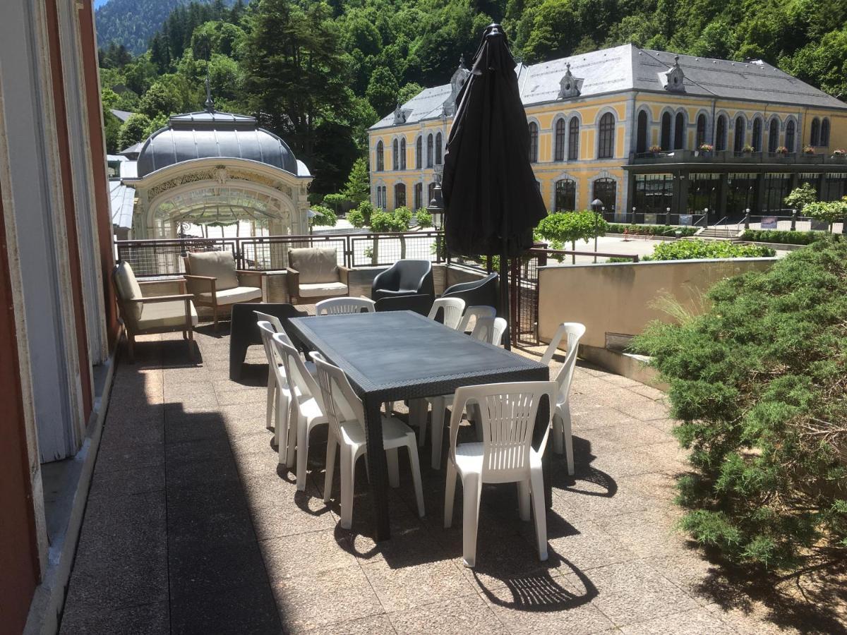 Residence Regina Cauterets Bagian luar foto